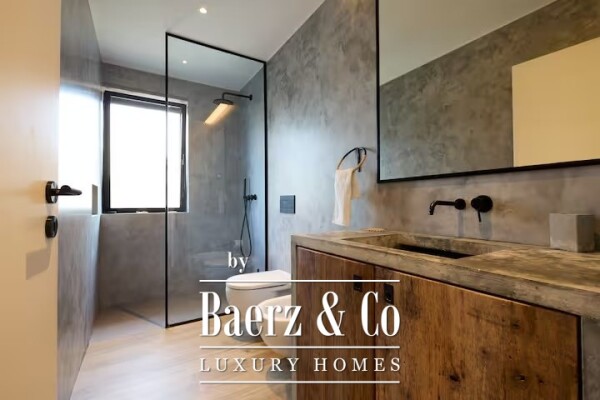 photo 14 Furnished 3-bedroom House in Porto