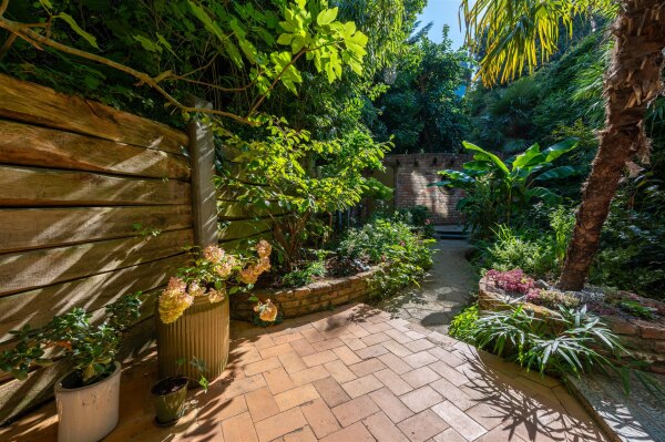 photo 34 Oude Delft 47