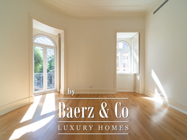 photo 4 3 bedroom flat in a Pombaline building, with open views and garage