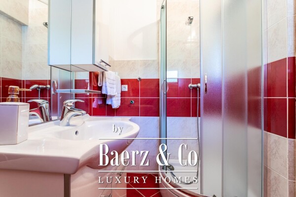 photo 16 Čiovo, Okrug Gornji,  4-apartment house with an outdoor kitchen, third row from the sea