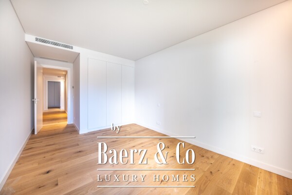 photo 34 4 bedroom flat with private garden, in Parede