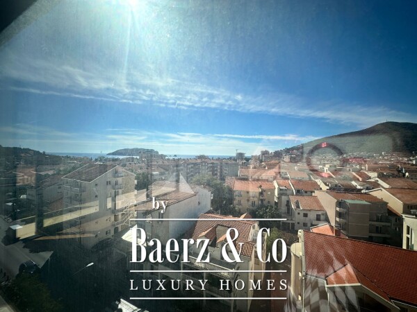photo 4 Penthouse in Budva with 2 Galleries and a Sea view