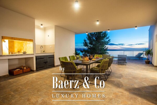 photo 7 Dugi Rat, Jesenice, modern villa with panoramic sea views, NFA 275 m²