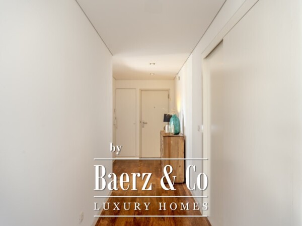 photo 27 3 + 1 Bedroom Duplex Penthouse with Private Terraces, Pool and Sea View in Cascais