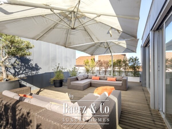 photo 6 3 + 2 Bedroom Duplex Penthouse with Private Terraces, Pool and Sea View in Cascais