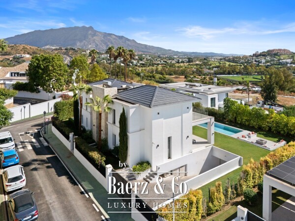 photo 13 Villa - La Quinta - Benahavis - Ref: 8659