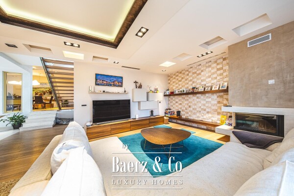 photo 1 Zagreb, Šestine, exclusive family villa 376 m2 on a plot of 704 m2