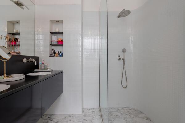 photo 41 Van Breestraat 45