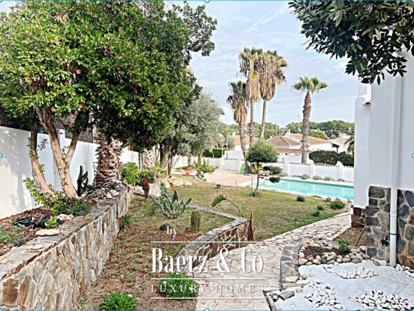 photo 25 Elegant Ibiza-Style Villa with Pool & Palm Trees / Price 930 000