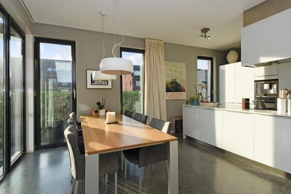 photo 14 Glaskloksingel 59