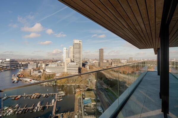 photo 1 Korte Ouderkerkerdijk 1 P 3