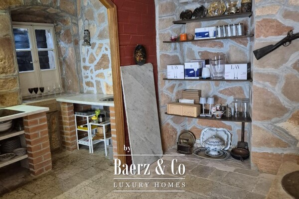 photo 5 Brač, Milna - semi-detached stone house with restaurant, first row to the sea