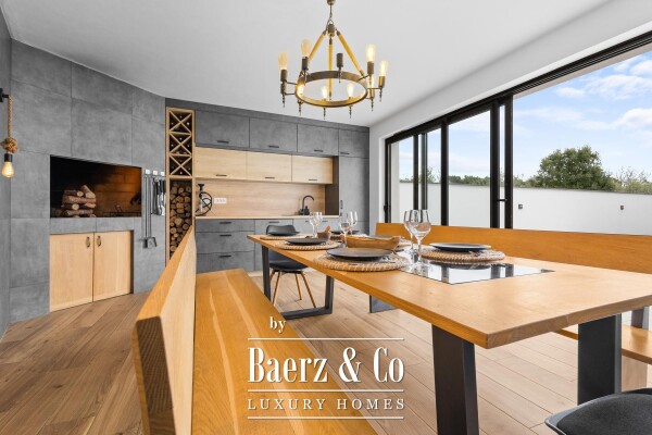 photo 4 Pula, Veli Vrh - modern detached villa with heated pool, gym, tavern, garage