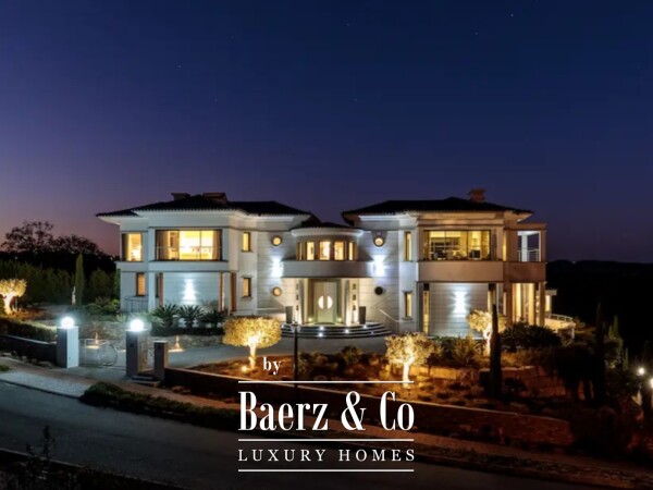 photo 2 Discover the Epitome of Luxury LIving at Monte Rei Golf and Resort