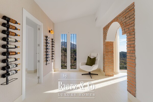 photo 6 Villa - El Madroñal - Benahavis - Ref: 8688