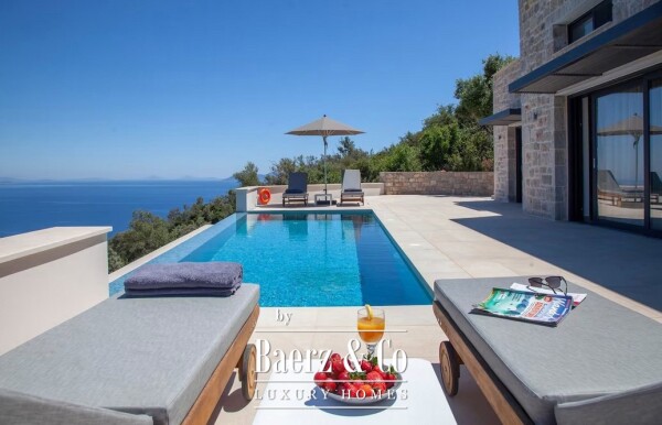 photo 15 2273663 - Detached house For sale, Lefkada, 272 sq.m., €1.570.000