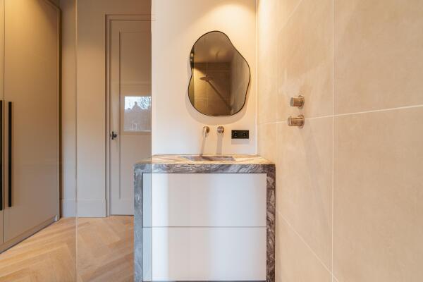 photo 23 Johannes Verhulststraat 130 2