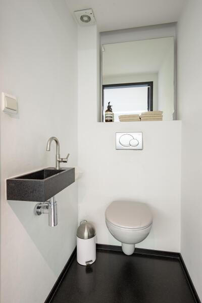 photo 26 Bouwensstraat 25