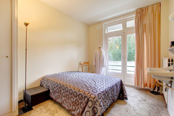 photo 17 Velazquezstraat 12