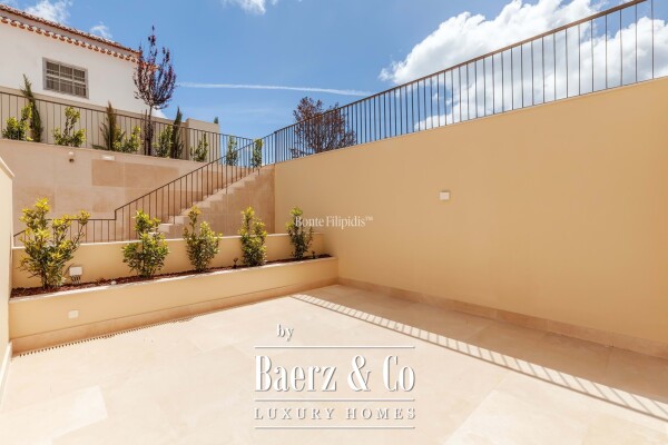 photo 27 Beautiful luxury home in Cascais e Estoril, Monte Estoril