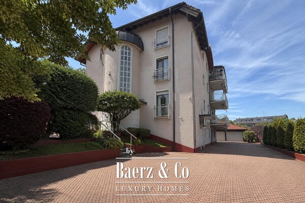 photo 1 Remete - 1,050 m² building near Maksimir