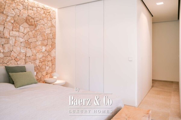 photo 6 Beautiful luxury home in Figueretas, Figueretas