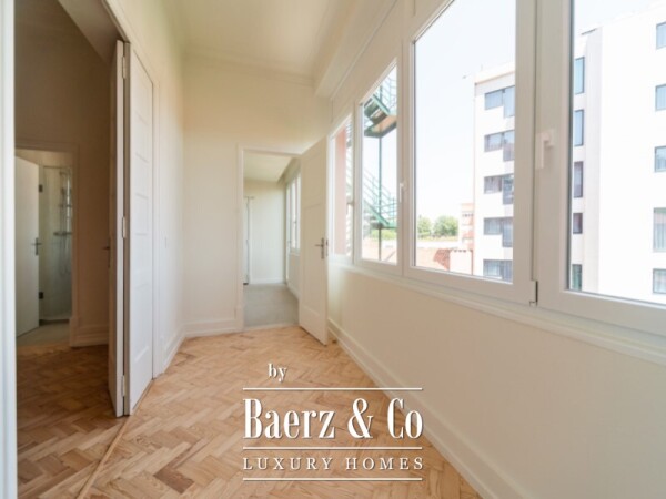 photo 11 3 Bedroom apartment plus 1 next to Rato square.