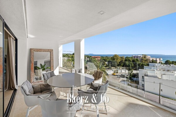 photo 4 Luxury Apartment with Sea Views in Portals Nous