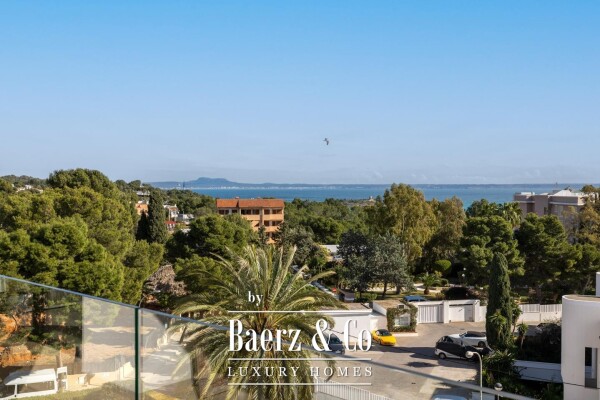 photo 21 Luxury Apartment with Sea Views in Portals Nous