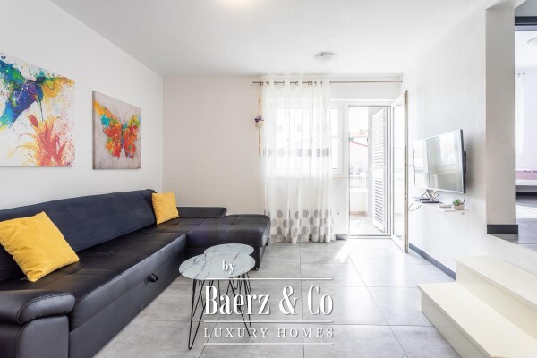photo 3 Ciovo, Slatine, house with a total gross area of 179 m²