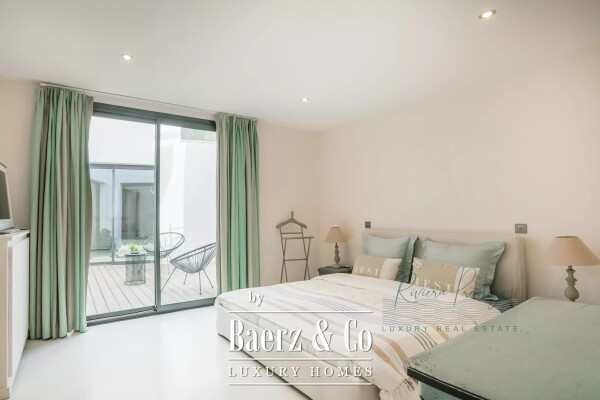 photo 10 Architect-Designed Villa Near Place des Lices – Saint-Tropez