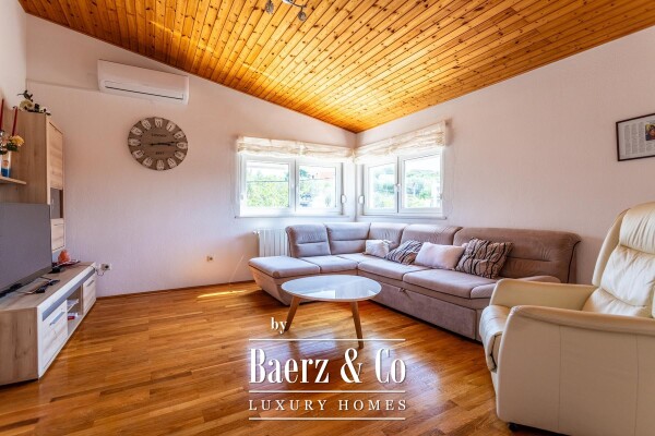 photo 8 Split, Kamen, a detached house with a total gross area of 492 m²