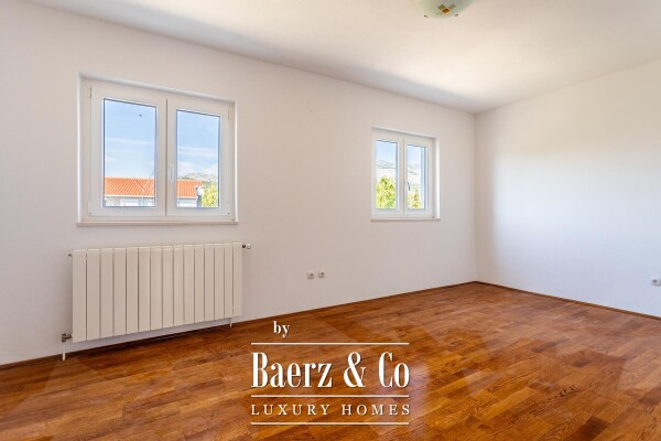 photo 14 Split, Kamen, a detached house with a total gross area of 492 m²