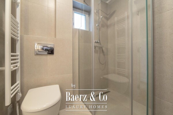 photo 23 Zagreb, Srebrnjak, modern four-room apartment 151.00 m² with garden and garage