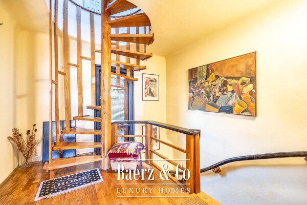 photo 8 Zagreb, Pantovčak, three-room apartment spanning three levels 170 m² and an outdoor parking space