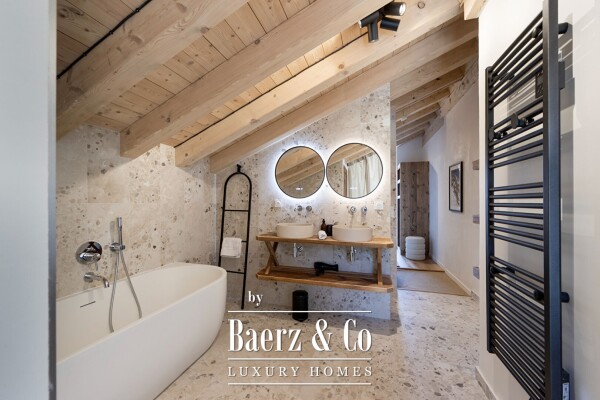 photo 11 Triplex penthouse - Freehold